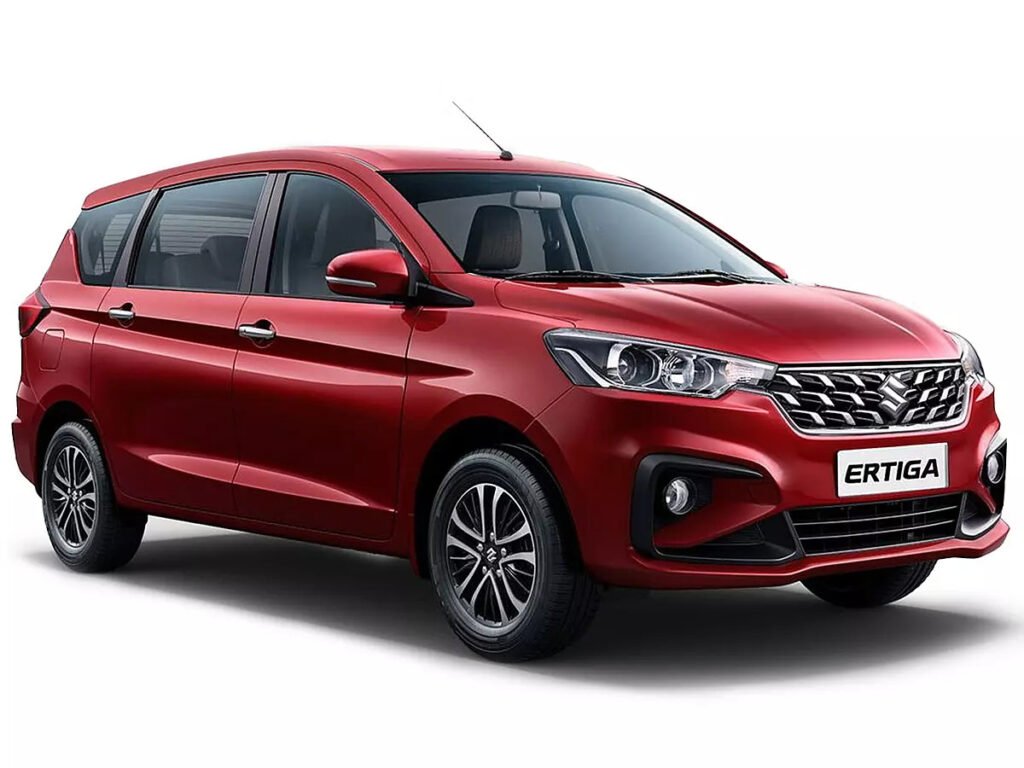 ertiga exterior right front three quarter 5